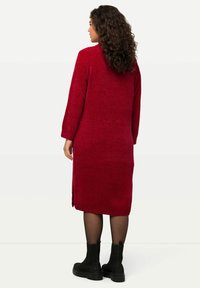 Ulla Popken Robe pull - dark red