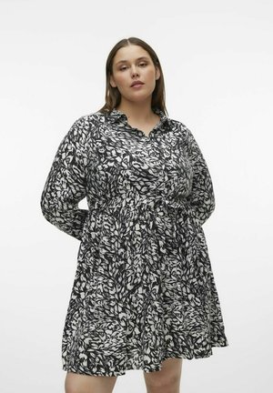 Vero Moda Curve CURVE NICHT VERSTELLBARE BÜNDCHEN WEITE ÄRMEL  - Abito a camicia - black