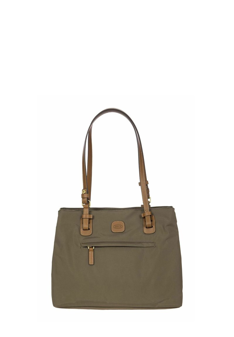 Olijfgroene nylon draagtas met bruine leren handvatten en accenten, voorzien van een ritssluiting aan de bovenkant en een ritsvak aan de voorkant.