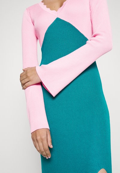 Olivia Rubin REESE - Robe pull - pink/ khaki