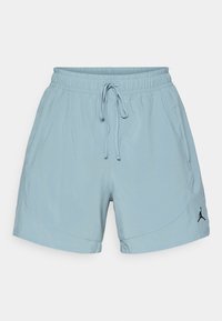 WOVEN SHORT - Urheilushortsit - aviator grey/black