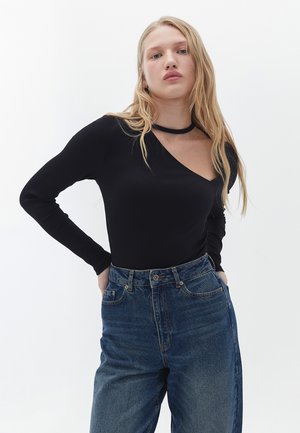 OXXO MIT ASYMETRISCHEM AUSSCHNITT - Maglietta a manica lunga - black