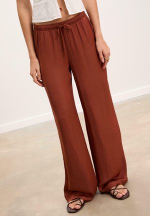 Stradivarius FLOWING - Pantalon classique - orange