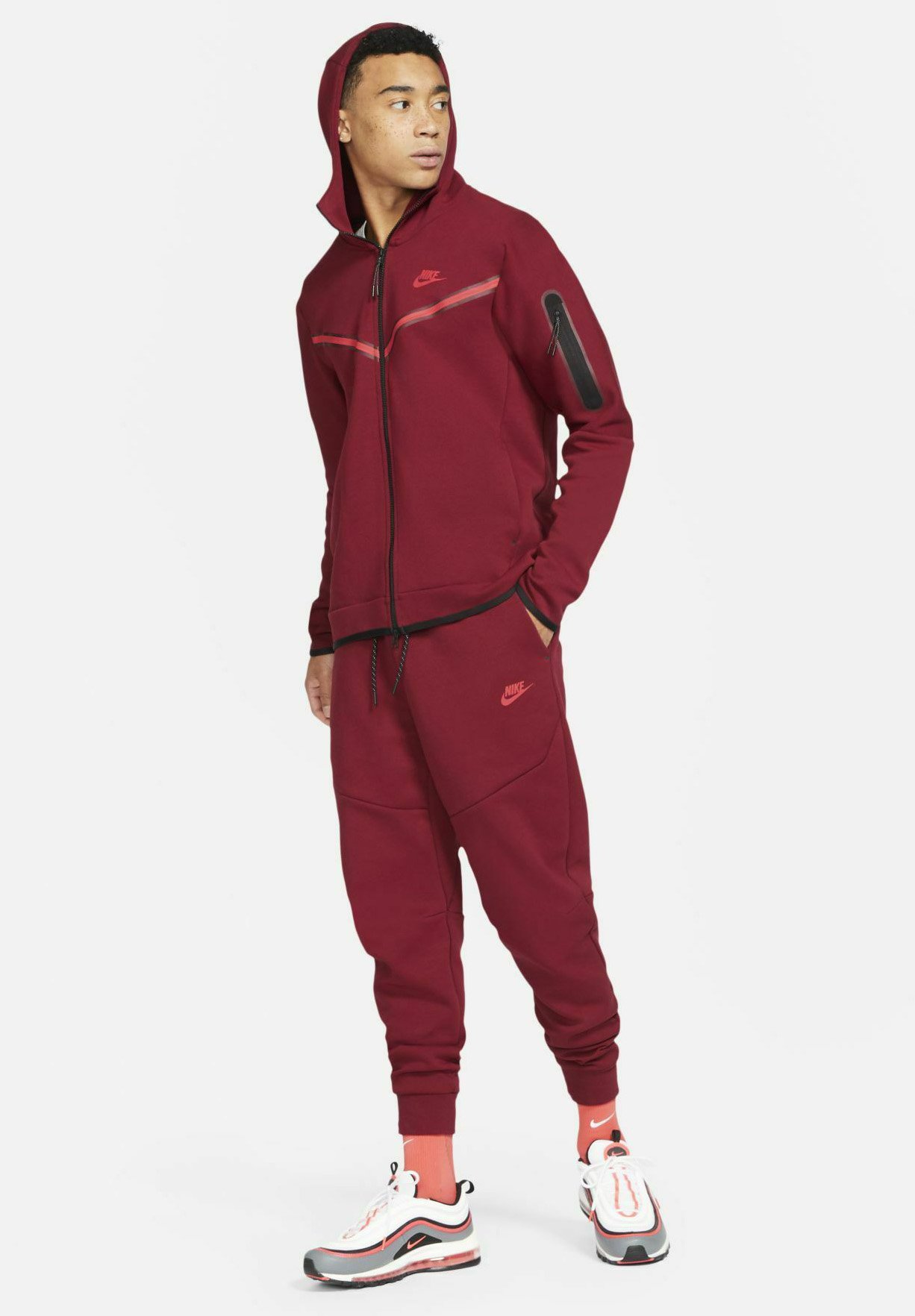 Nike Sportswear Pantaloni sportivi - team red/university red/cognac -  Zalando.it