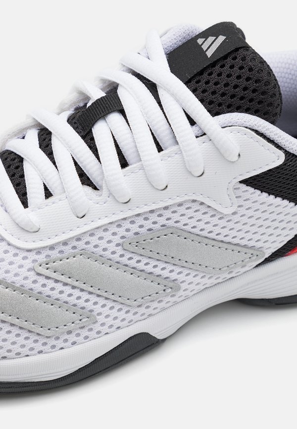 COURTFLASH UNISEX – Multicourt Tennisschuh