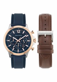 Nautica N16695G NCT 17 Orologio da uomo in acciaio inox spazzolato con