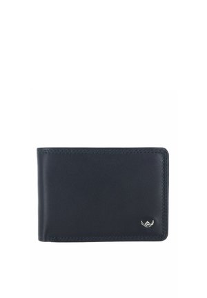 Portefeuille bifold en cuir noir avec des bords cousus et un petit emblème argenté en bas à droite, sur fond blanc.