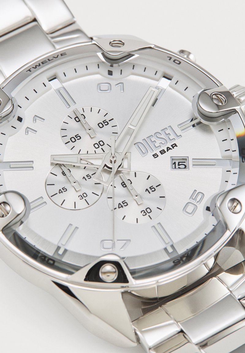 Diesel Orologio Uomo Spiked – Cronografo Al Quarzo, Cassa 49 Mm, Cinturino In Acciaio Inox Dorato, Impermeabile 5 ATM - 3