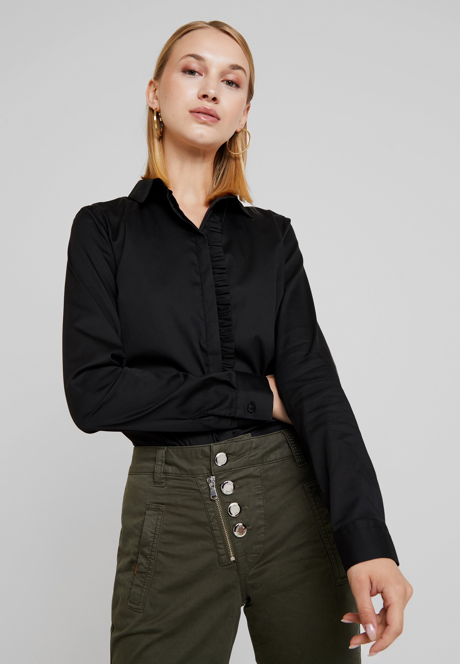 Mos Mosh TILDA FRILL Skjorte black Zalando.no Mos Mosh TILDA FRILL SATIN Skjorte beige Zalando.no