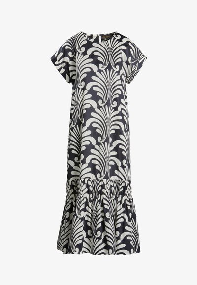 Zračna obleka iz lahkega materiala, z mornarsko modrim ozadjem in belim vzorcem listov, kratkimi rokavi in nabranim volančkom na robu.