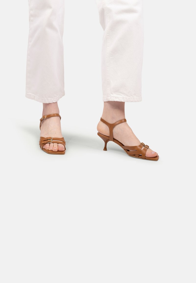 Alura VERONICA - Sandale - brown