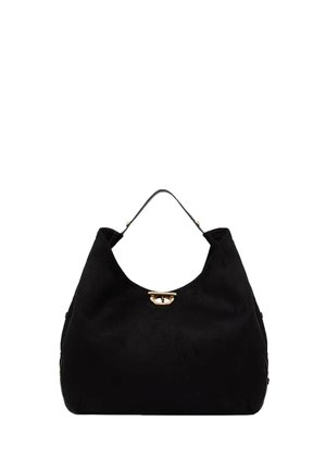 Borsa a mano in pelle nera con una maniglia singola e una piccola fibbia dorata sul davanti, mostrata su sfondo bianco.