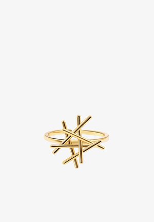 Bague en or avec un groupe de fines tiges qui se croisent formant un motif géométrique abstrait sur fond blanc.
