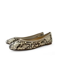 Chaussures plates en simili-cuir serpentin avec un bout rond, ornées d'une bordure élastique beige et d'une semelle flexible, déclinées dans des nuances de noir, blanc et gris.