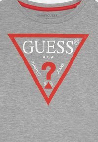 Guess JUNIOR CORE - T-shirt print - light heather grey