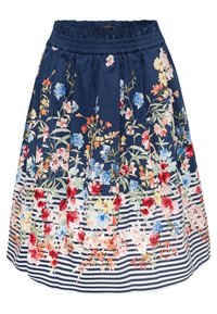 Jupe bleu marine avec taille élastique, motif floral en rouge, bleu, rose et jaune, et rayures horizontales blanches et bleu marine à l'ourlet.