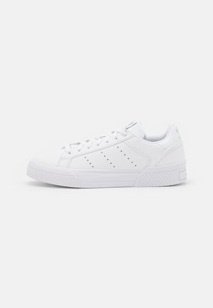 COURT TOURINO  - Zapatillas - footwear white/silver metallic