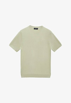 Light green short-sleeve t-shirt, round neckline, soft texture, minimalistic design, and straight-cut hem. No visible patterns or accents.