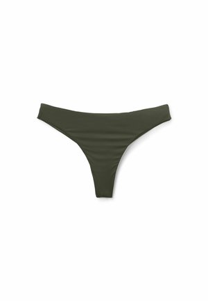 Bas de bikini femme vert foncé avec une ceinture étroite et une couverture minimale sur fond blanc.