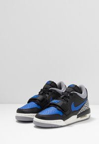Jordan AIR JORDAN LEGACY 312 UNISEX - Sapatilhas de basquetebol - black/game royal/white/cement grey