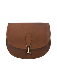 Ruskea nahkainen clutch-laukku, jossa on pyöreä läppä, varustettuna metallisella soljella ja ompelutiedoilla reunoissa. Silkkinen pinta, jossa on hieno kiilto.