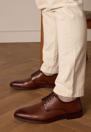 Manfield Smart lace-ups - cognac
