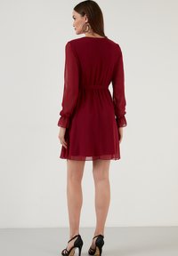 LELA MINI  - Koktel haljina / svečana haljina - bordeaux