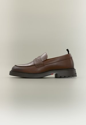 Tommy Hilfiger, CORPORATE CASUAL LTH LOAFER - Elegantné našuchovačky - winter cognac
