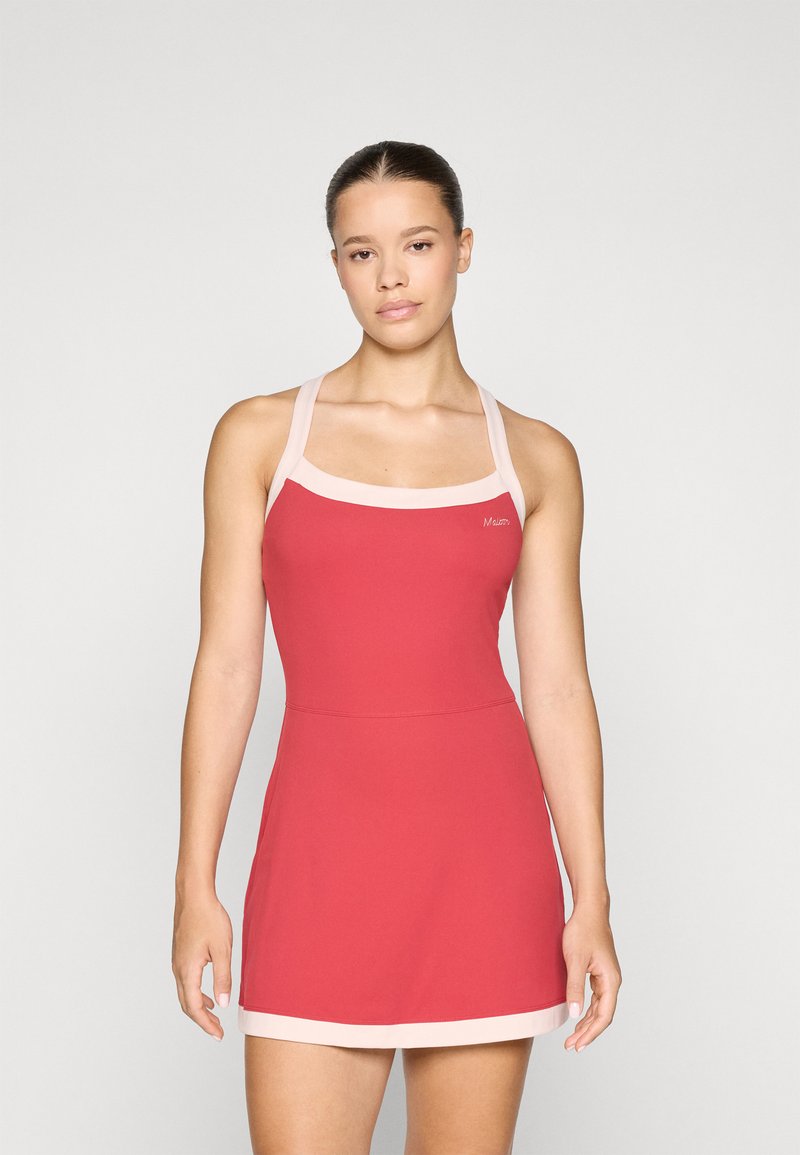 Rochie roșie cu un corset ajustat, bretele late și fustă evazată. Accente roz pal la decolteu și la tiv. Material neted și elastic.