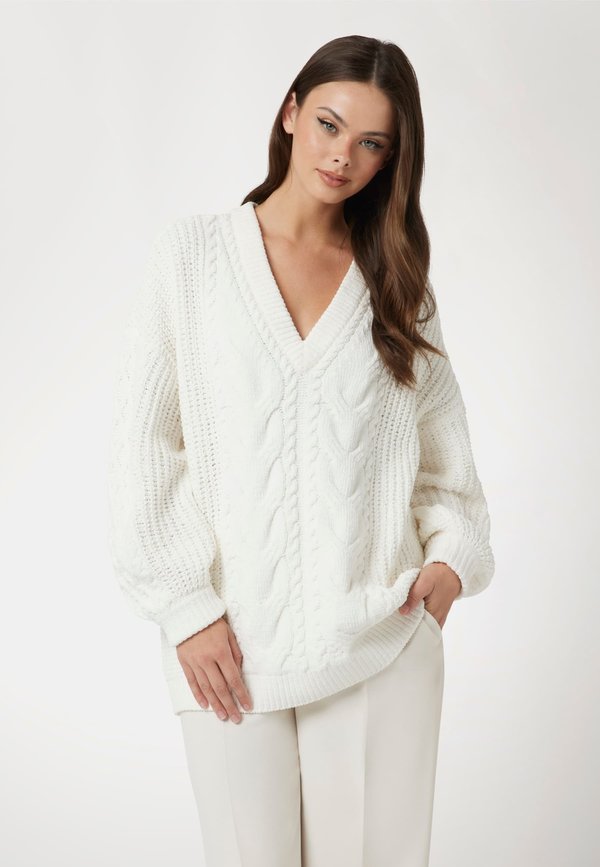 A TRECCE - Strickpullover - weiß