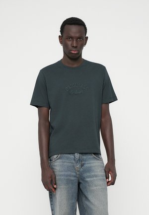 JORBLEECKER BRANDING TEE - Tričko s potlačou - forest river