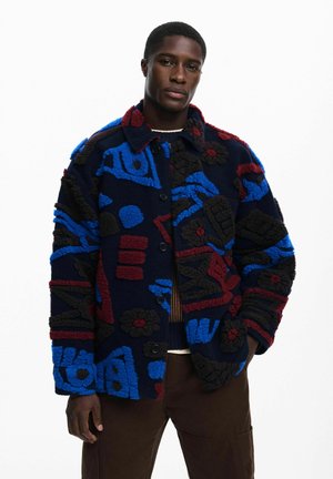 ETHNIC WITH EMBOSSED DETAILS - Fleecejacka - blue