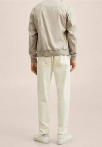Mango Kurtka Bomber