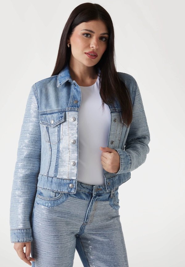 CROPPED TRUCKER - Jeansjacke - himmelblau