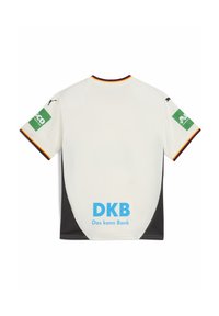 Jersey deportivo blanco con detalles negros, mangas cortas, cuello redondo y ribete multicolor. Presenta el logo "DKB" en azul claro en la parte trasera.