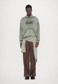 AVAVAV CUT HOODIE UNISEX - Sweatshirt - green
