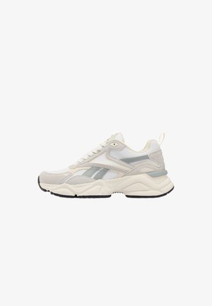 Reebok, REEBOK CHARGE RUN-WHITE - Trainingsschoen - ftwrwhite chalk vintagechalk