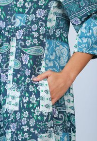 Deerberg RUNA - Freizeitkleid - ink