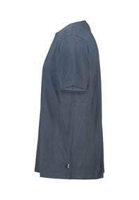 Lyhythihainen t-paita tummanharmaana, esitetty sivulta valkoista taustaa vasten, näkyvillä ompeleet ja pieni etiketti helman lähellä.
