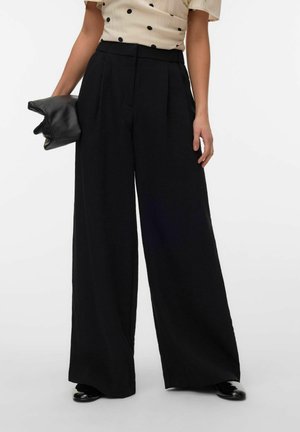 Vero Moda HOSE MIT WEITEM BEINSCHNITT VMLUNA MITTLERE TAILLE HOSE - Nohavice - black