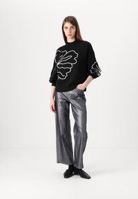 JDY JDYBINE FLOWER  - Trui - black