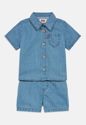 WESTERN SET - Kratke hlače iz džinsa - light blue