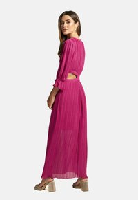 Alma en Pena Maxikleid - rojo