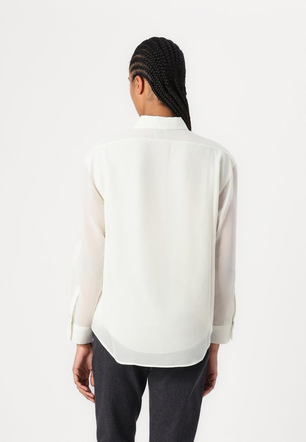 ROLL SLEEVE UTILITY POCKET - Button-down blouse - cool lime2