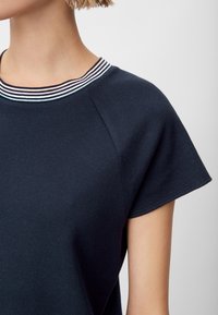 Marc O'Polo DENIM T-shirt med print - dark blue
