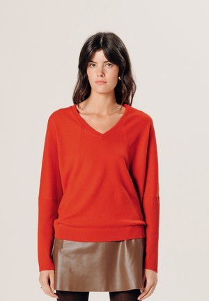 V-NECK - Pullover - orange