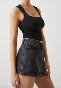 Hollister Co. Linne - black