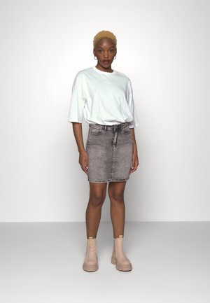 NMCALLIE SKIRT - Denimová sukně - black