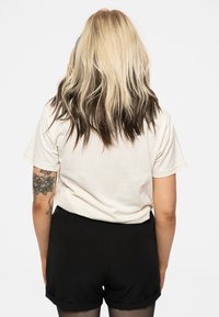 Paradiso Clothing Print T-shirt - white