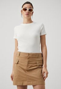 GAP MOD CROP TEE - T-shirts print - new off white